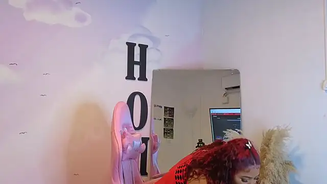 Catherine Smith  online show from October 2025 01:30:02 PM