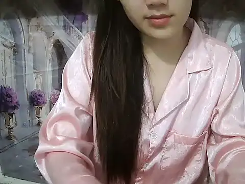 Linda-24 online show from November 2025 01:25:02 PM