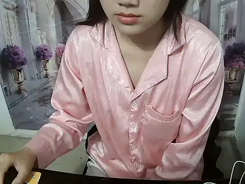 Linda-24 online show from January 2026 09:57:01 PM