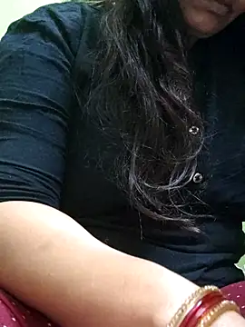 Snapshot of Ankitabhabhihot chatting on October 2025 08:06:02 PM Ankitabhabhihot online show from October 2025 08:06:02 PM