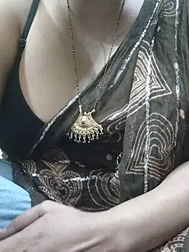 Snapshot of Ankitabhabhihot chatting on October 2025 04:06:02 PM Ankitabhabhihot online show from October 2025 04:06:02 PM