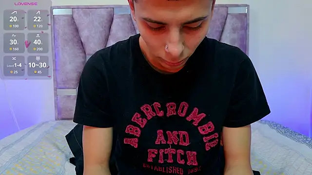 lana and liam  online show from September 2025 10:27:01 AM