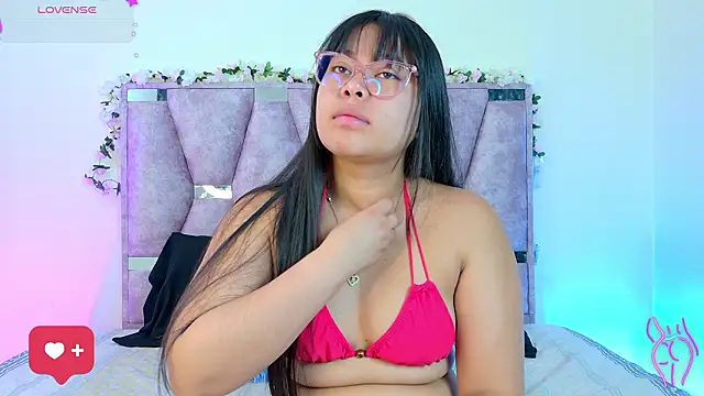 lana and liam  online show from March 2026 11:21:02 AM