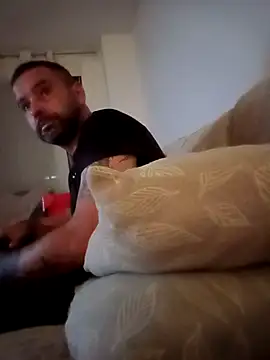 Feistysausage online show from September 2025 08:03:01 PM