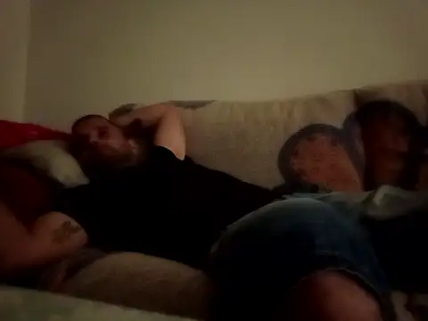 Feistysausage online show from October 2025 08:28:01 PM