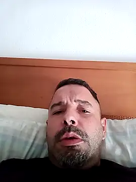 Feistysausage online show from October 2025 11:05:01 AM