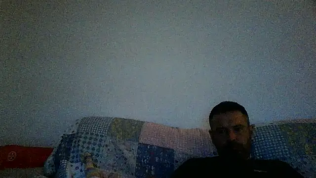 Feistysausage online show from October 2025 09:27:01 PM