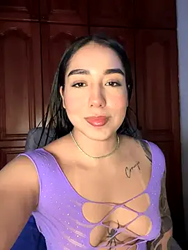 KaditaNavarro online show from October 2025 05:30:01 PM