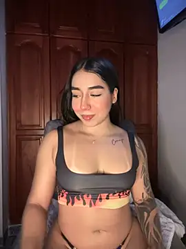 KaditaNavarro online show from October 2025 09:49:01 PM