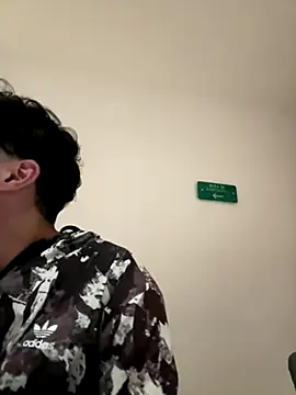 RaphaelDufort online show from November 2025 11:40:01 PM