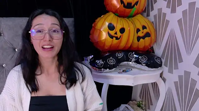 Ginevra esposito online show from October 2025 01:06:02 AM