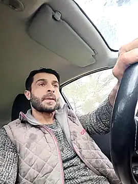 alex10alexx online show from April 2026 01:31:01 PM