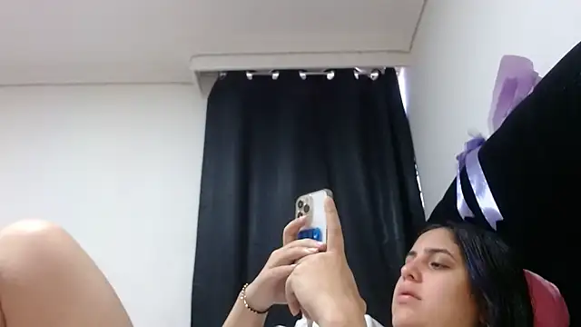 Electraweb 09 online show from November 2025 12:16:01 PM