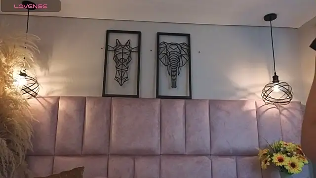 Dark nina  online show from February 2026 12:41:01 PM