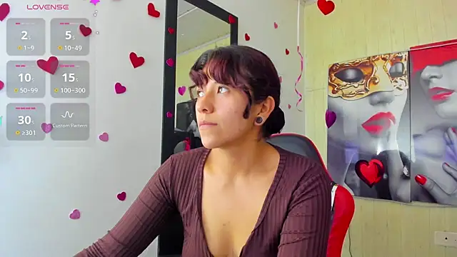 Raven Rouge  online show from March 2026 09:18:02 PM