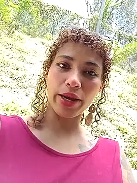 Vikyvoyeur online show from October 2025 04:58:02 PM