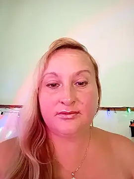 XHelenaX90 online show from September 2025 09:01:02 AM