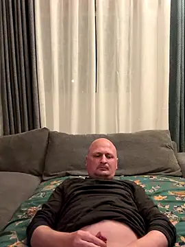 Attila120 online show from December 2025 12:38:02 AM