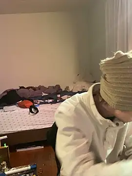 XanderOzzz online show from January 2026 07:23:01 AM