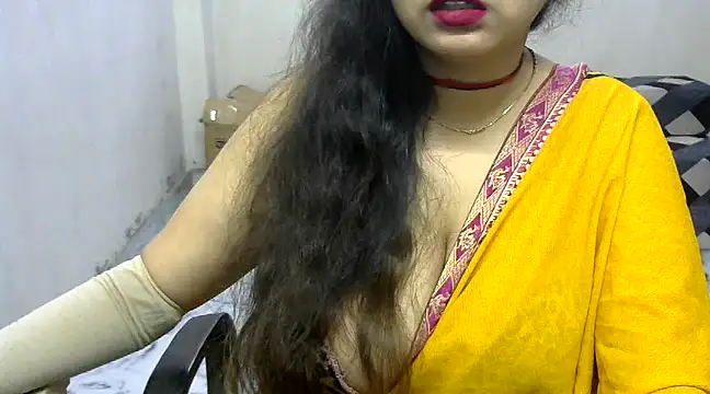 sexy indianboobs online show from February 2025 10:00:01 PM