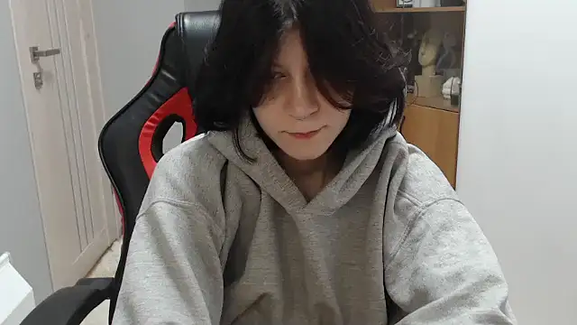 Snapshot of TinaQuiin chatting on September 2025 08:07:01 AM TinaQuiin online show from September 2025 08:07:01 AM