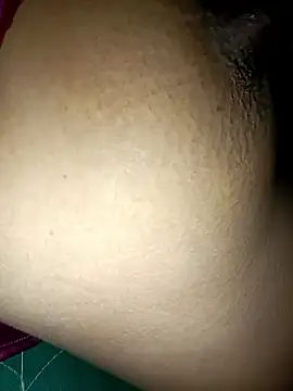 hot manishacpl online show from June 2026 10:48:01 PM