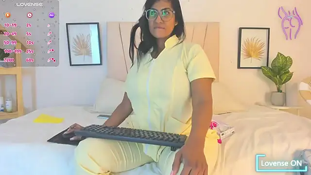  Miaa khalifa  online show from February 2026 12:44:02 PM