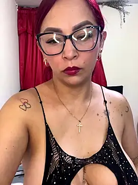 Snapshot of Vamanda05 chatting on September 2025 09:25:02 PM Vamanda05 online show from September 2025 09:25:02 PM