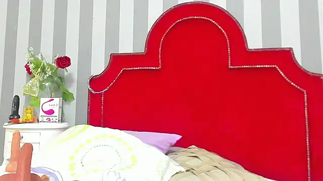 Snapshot of Salomee_hernandez chatting on September 2025 02:07:01 PM Salomee hernandez online show from September 2025 02:07:01 PM