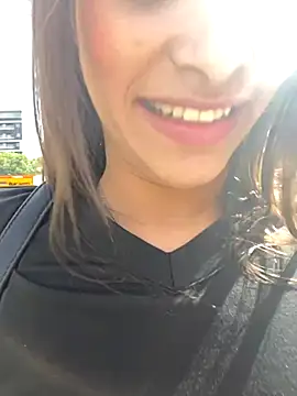 Hannacooper3 online show from November 2025 07:24:01 PM