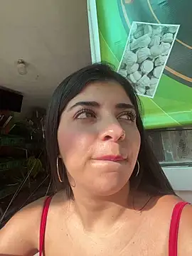 Isaa-Sweet online show from October 2025 08:37:02 PM