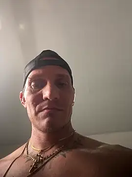 Dixonykaty online show from April 2026 03:51:01 AM