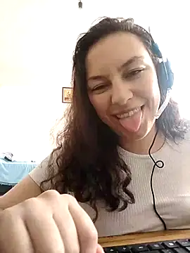 AlanaDesire online show from September 2025 03:56:01 PM