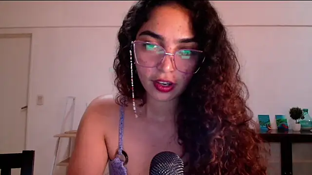 Ariagal online show from September 2025 09:53:01 PM