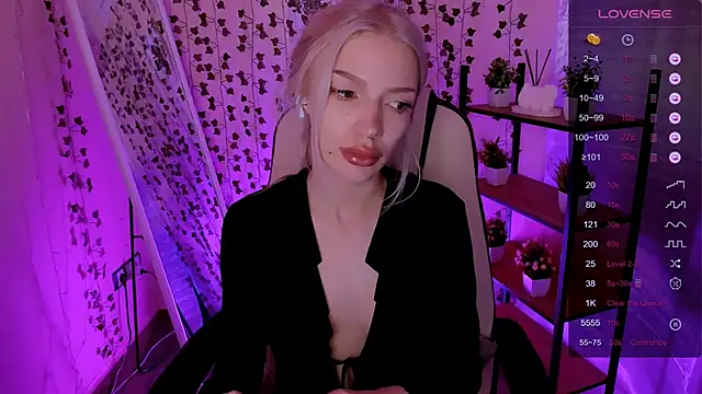 Snapshot of AnyaTaylor_ chatting on April 2026 02:14:02 AM AnyaTaylor online show from April 2026 02:14:02 AM