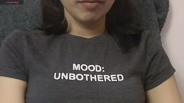 Snapshot of SWEET-18-TEEN chatting on October 2025 06:04:01 PM SWEET-18-TEEN online show from October 2025 06:04:01 PM