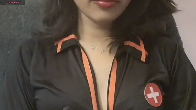 Snapshot of SWEET-18-TEEN chatting on October 2025 06:01:01 PM SWEET-18-TEEN online show from October 2025 06:01:01 PM