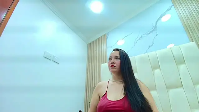 CharlotteSchmidtt online show from April 2026 11:38:01 AM