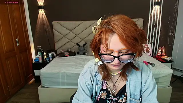 AbbyDoll OwO online show from September 2025 09:37:02 PM