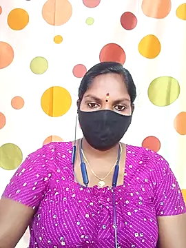 Snapshot of Tamil_Abinaya chatting on September 2025 05:23:01 PM Tamil Abinaya online show from September 2025 05:23:01 PM