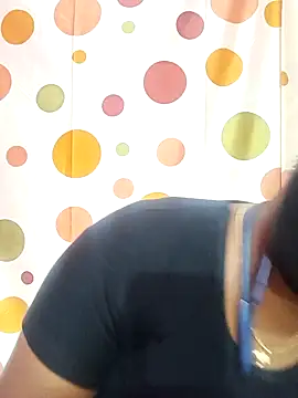 Snapshot of Tamil_Abinaya chatting on September 2025 05:46:01 PM Tamil Abinaya online show from September 2025 05:46:01 PM