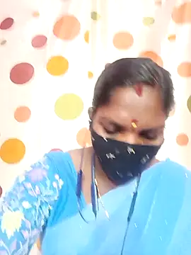 Snapshot of Tamil_Abinaya chatting on October 2025 05:46:01 PM Tamil Abinaya online show from October 2025 05:46:01 PM