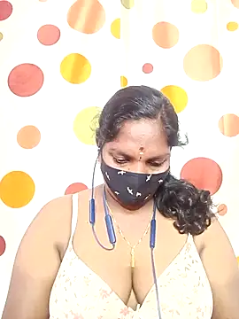 Snapshot of Tamil_Abinaya chatting on October 2025 05:53:01 PM Tamil Abinaya online show from October 2025 05:53:01 PM