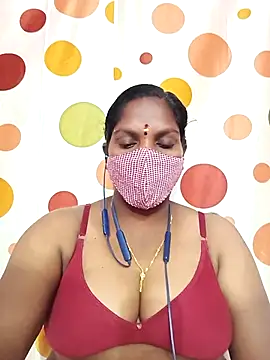 Snapshot of Tamil_Abinaya chatting on October 2025 04:57:01 PM Tamil Abinaya online show from October 2025 04:57:01 PM