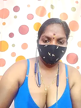 Snapshot of Tamil_Abinaya chatting on October 2025 05:17:01 PM Tamil Abinaya online show from October 2025 05:17:01 PM