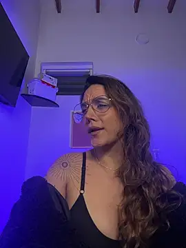 Sophia House  online show from October 2025 11:23:01 PM