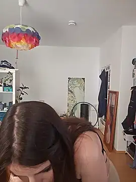 BelleFelicitas online show from September 2025 02:11:01 PM