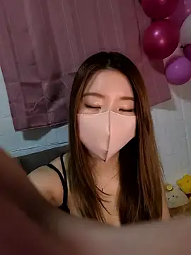 yuuhichan online show from April 2026 02:31:01 AM