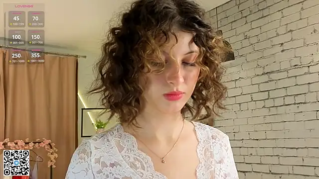 LorinaMaffitt online show from October 2025 07:14:01 PM