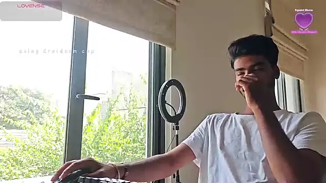 mrbuddy85 online show from September 2025 07:58:01 AM